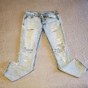 American Eagle Distressed Jeans